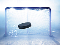 Впервые в истории: матч хоккейного Евротура был прерван из-за плохого состояния льда