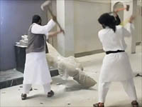Боевики "Исламского государства" уничтожили древние статуи в Мосуле