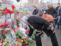 На месте убийства Бориса Немцова. 28 февраля 2015 года