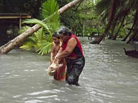 Последствия циклона "Пэм". Тувалу, 14 марта 2015 года