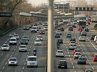 Проезд по шоссейным дорогам и автобанам Германии станет платным