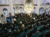 Лидер мусульман Франции потребовал удвоить количество мечетей в стране