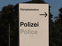 Полиция Берлина извинилась перед футбольными фанатами за просьбу убрать израильские флаги