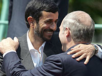 Александр Лукашенко и президент Ирана Махмуд Ахмадинежад, 2006 год