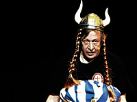  С 29 октября по 3 ноября великолепный Михаил Ефремов в новой театрально-зрелищной постановке "Хороший, Плохой, Злой&#8230;" на лучших сценах Израиля