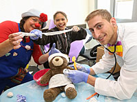 Больницу для плюшевых медвежат в Бар-Илане посетили около 1.000 детей и взрослых  