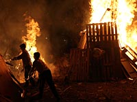 Израиль отмечает Лаг ба-Омер: страна в дыму и пламени