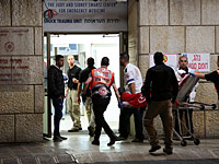 На перекрестке Мишор Адумим палестинский араб ранил ножом израильского гражданина  