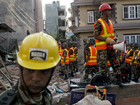 Жертвами нового землетрясения в Гималаях стали более 80 человек