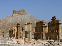 Боевики "Исламского государства" угрожают уничтожить древнюю Пальмиру