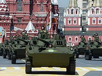 Российская военная техника на параде 9 мая
