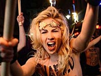 Активистки FEMEN 