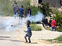 Беспорядки в деревне А-Тур, ранен один полицейский
