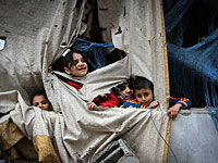 Палестинские дети в разрушенном доме. Газа, 2014 год