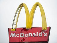 Сеть McDonald's открывает в Москве свой "корпоративный университет"