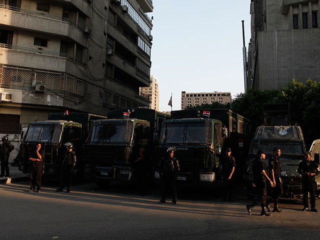 Охранник американского посольства в Каире оказался полевым командиром джихадистов
