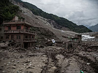 Оползни в Непале: свыше 30 погибших