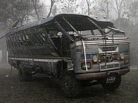 30 пассажиров автобуса погибли от удара током на северо-западе Индии