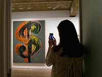 На аукционе Sotheby's установлен очередной рекорд при торговле современным искусством