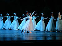 В октябре 2015 года театр привозит в Израиль балет "Жизель"