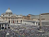 В Ватикане судят бывшего архиепископа по обвинению в педофилии