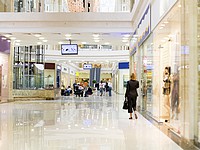 В Москве опустели торговые центры