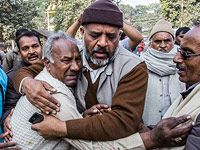 В давке на празднике в Индии погибли не менее 6 человек