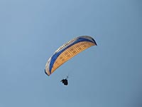 В Чехии во время прыжка с парашютом погибла израильтянка  