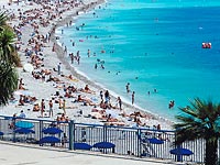 Скандал во Франции: пляж на Лазурном берегу закрыт &#8211; по прихоти саудовского монарха
