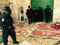 Беспорядки на Храмовой горе, арабы забаррикадировались в мечети Аль-Акса