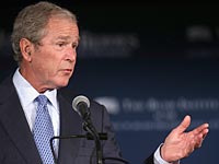 Джорджа Буша-младшего отказались назначить присяжным заседателем