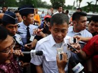 В Индонезии найдены обломки разбившегося пассажирского самолета