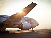 Самолет "Эль-Аля" совершил вынужденную посадку в Вене для спасения пассажира