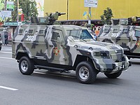 Центр Киева будут патрулировать бронеавтомобили