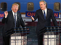Дональд Трамп и Джеб Буш на президентских дебатах. 16 сентября 2015 года