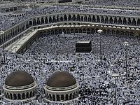 Саудовская Аравия выделила 100.000 человек на охрану паломников во время хаджа