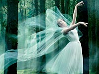 В начале октября в Израиль приезжает из Москвы Театр русского балета Talarium et Lux, что в переводе означает "Балет и свет"