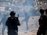 Беспорядки на Храмовой горе, арабы забросали камнями полицейских  