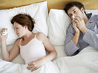 Люди с хроническим недосыпанием чаще простужаются