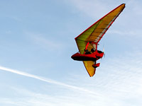 Двухместный сверхлегкий самолет (иллюстрация)