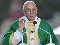 Папа Франциск открыл в Ватикане синод по семейным вопросам