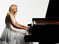 Новую серию пятничных утренних концертов классической музыки в Ашдоде 9 октября откроет знаменитая пианистка Валентина Лисица