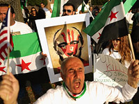"Путин, убирайся из Сирии": демонстрация около посольства РФ в Вашингтоне