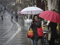 Израиль перешел на зимнее время: неделя дождей