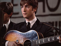 Гитара Джона Леннона продана на аукционе в США за 2,4 миллиона долларов