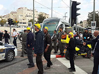 В иерусалимском трамвае ранен охранник
