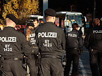 В Германии задержаны три человека, подозреваемых в причастности к парижским терактам  