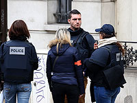 Теракты в Париже: обнаружен телефон террористов с картой и сигналом к действию