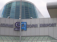В аэропорту Софии обнаружен начиненный взрывчаткой микроавтобус
