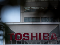 "Коммерсант": Toshiba уходит с российского рынка